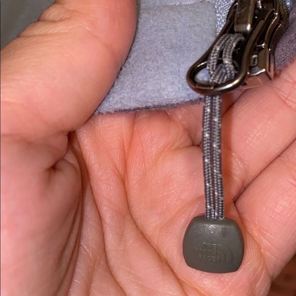 Women’s Northface jacket - Picture 5 of 9
